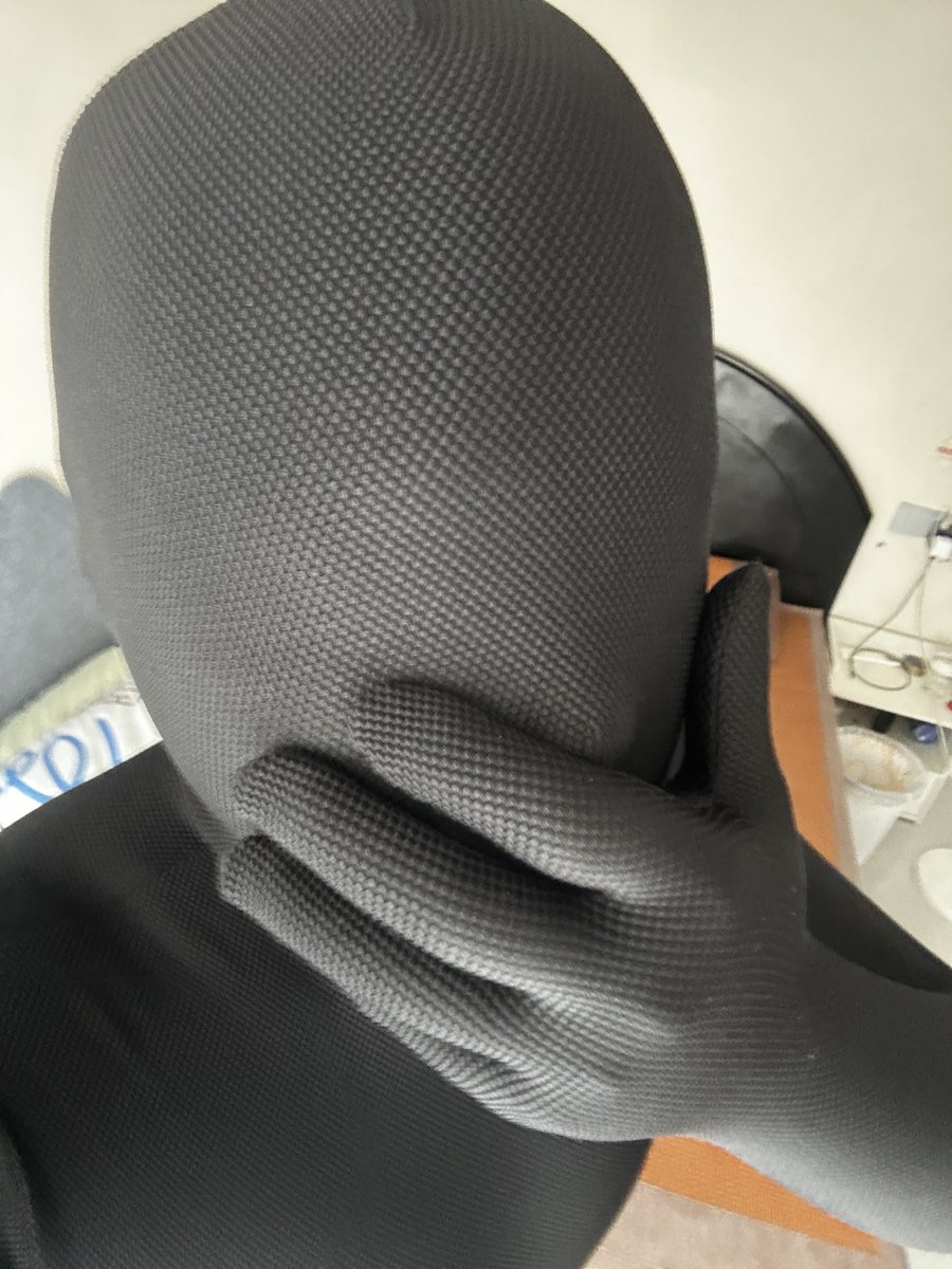 ChrisSyuu1's tweet photo. #zentai  #全包紧身衣 https://t.co/3omLfMIlbn