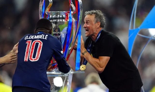 carter917595's tweet photo. C’est nous les champions d’Europe 🏆🥇❤️🔵 https://t.co/KqbG1nAM28