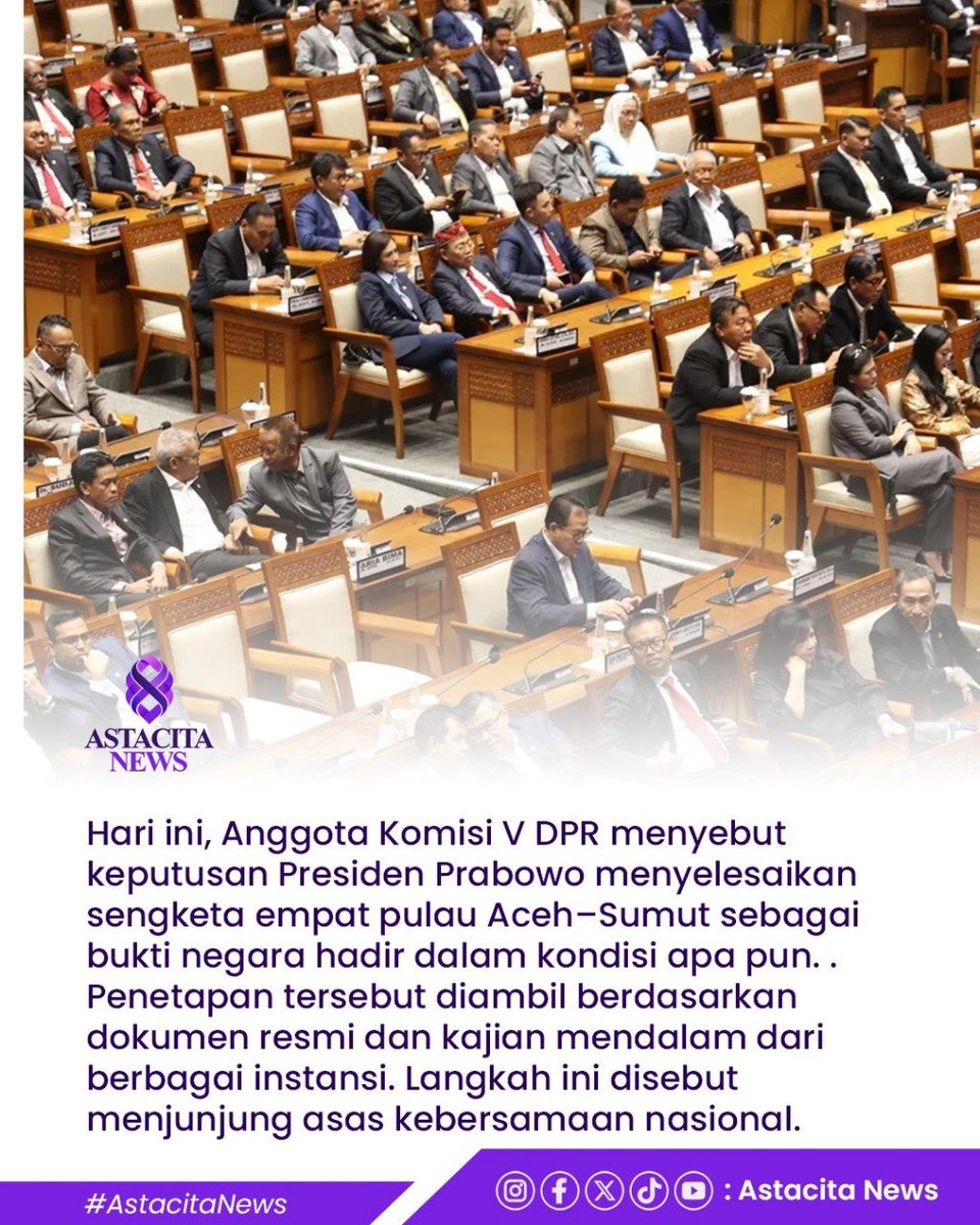 Arsxue's tweet photo. Anggota Komisi V DPR menyebut keputusan Presiden menyelesaikan sengketa 4 pulau Aceh - Sumut sebagai bukti negara hadir dalam kondisi apa pun. #SengketaPulauSelesai
Penyelesaian Adil Aceh Sumut https://t.co/53zDhmp1jP
