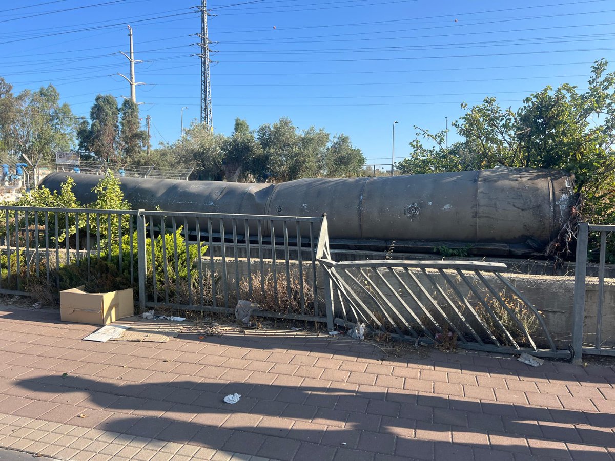 So this thing fell out of the sky in my town today... GM everyone.