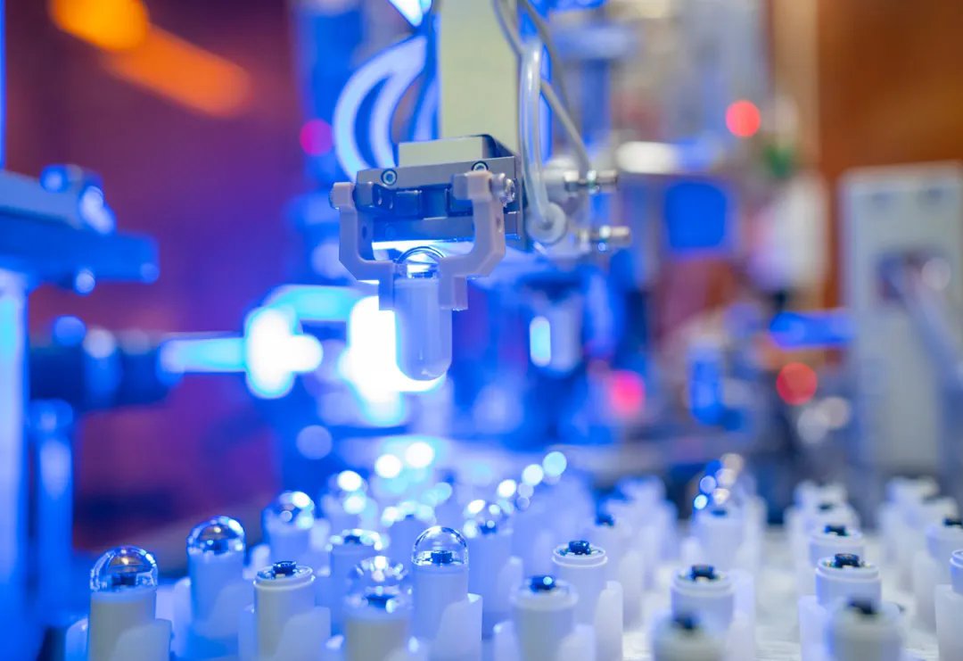 OpticsValleyCN's tweet image. Congrats!🏆 At the 25th China #Patent Award, 11 #OVC-based innovators – including HUST and FiberHome – earned the Excellent Award.

The valley received four patent awards in #optoelectronics this time, and boasted over 16,000 invention patents granted in 2024. #OVCInnovation #IPR