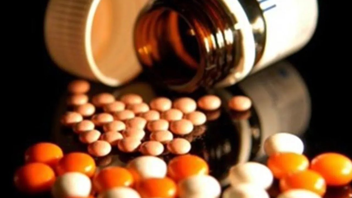 2026’dan itibaren en çok ithal edilen kanser ilaçlarının yerli üretimi başlıyor.

(Sağlık Bakanı Kemal Memişoğlu)