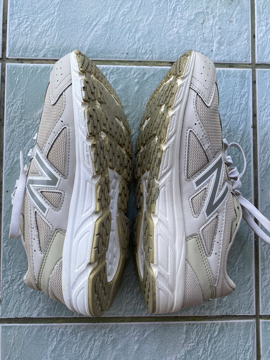 baehallo's tweet photo. New Balance 480v5 แท้
Size : 37.5 (24cm) 
Price : 360฿ ส่งฟรี
โดยรวมสภาพดี

#ส่งต่อ #ส่งต่อรองเท้า #ส่งต่อรองเท้ามือสอง #รองเท้ามือสอง #รองเท้ามือสองของแท้ https://t.co/4mv0Y1UGnP