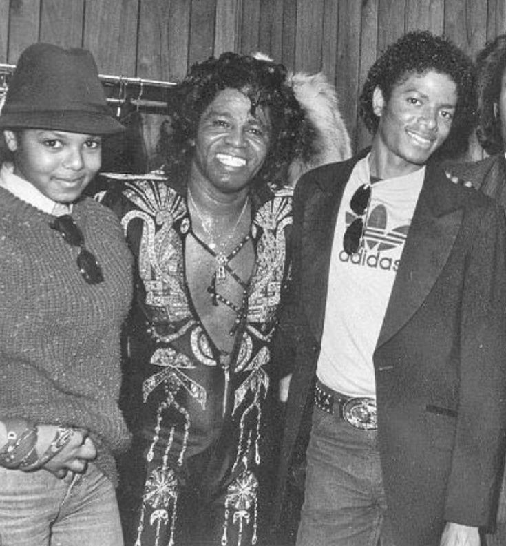 O.T.G 🌐 (@365otg) on Twitter photo 