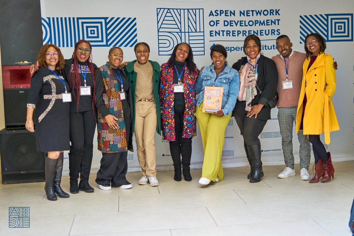 Can you build a thriving business without funding, networks, or infrastructure?
Township entrepreneurs do it daily, yet remain overlooked.

At our Kasipreneur launch, we asked: what will it take to truly support them?

🔗 africanmanagers.com/south-africa
#TownshipInnovation #AMIinSA
