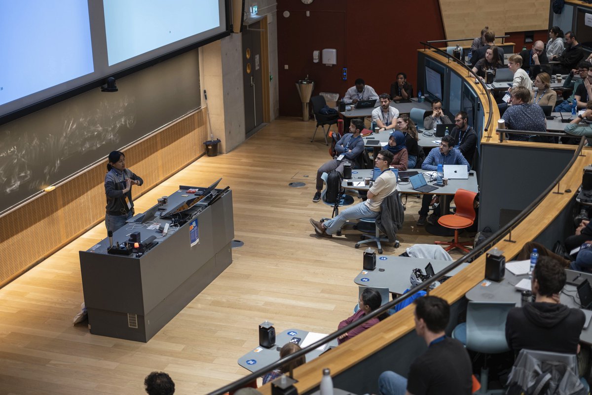 probabilisticai's tweet image. Conformal Inference by Zhimei Ren (@renzhimei) at #ProbAI School 2025. #ProbabilisticAI