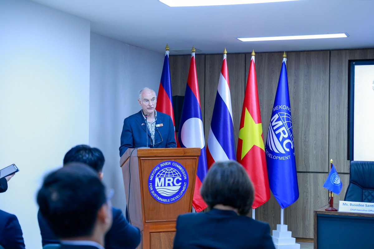 ukincambodia's tweet photo. Sharing expertise, supporting communities and protecting biodiversity.

The UK is proud to join the @MRCMekong as a Development Partner, where we will work with Cambodia and other member countries to protect the ecosystems and people of the Mekong River Basin. https://t.co/7WPezOLasa
