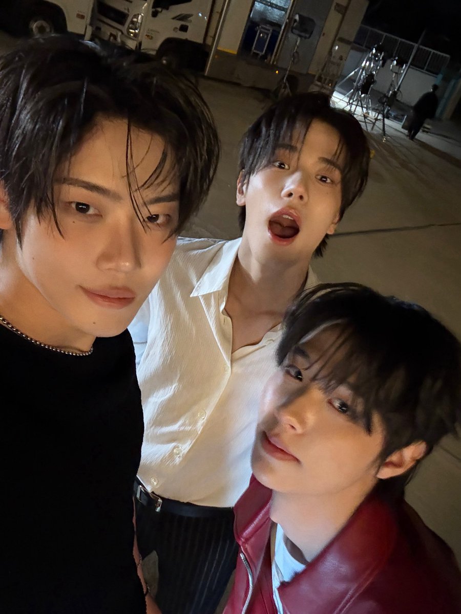 SEUNGHOGLOBAL's tweet photo. [📸] 250619 #SEUNGHO UPDATE from Yeojun’s WEVERSE post

#송승호 #SONGSEUNGHO 
#CLOSEYOUREYES #클로즈유어아이즈
#클유아 #CYE https://t.co/6ijvD76gVi