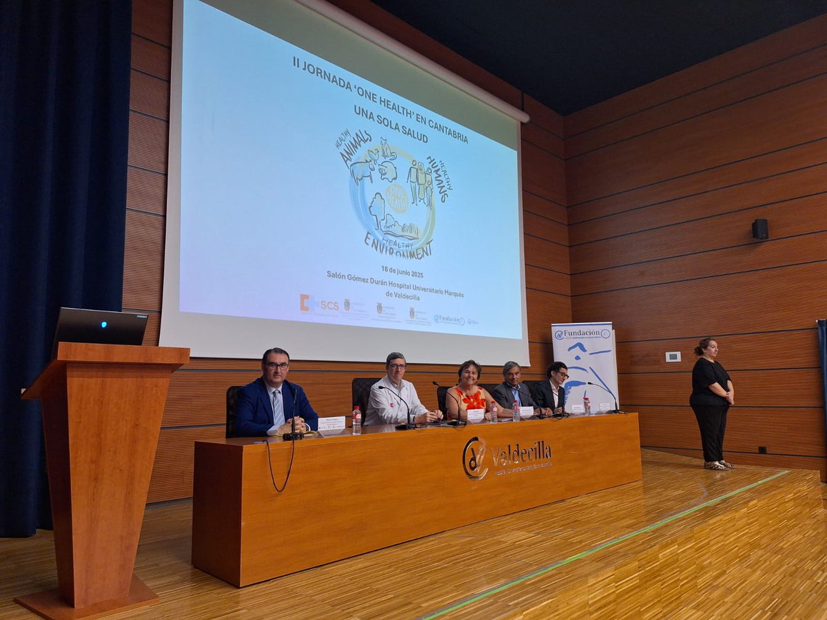 Observatorio de Salud Pública de Cantabria (@ospcantabria) on Twitter photo 👏 Muchas gracias a los que participasteis ayer en la II Jornada #Onehealth en #Cantabria, celebrada en el <a href="/HUnivValdecilla/">Hospital Universitario Marqués de Valdecilla</a> donde se ha subrayado la importancia de abordar conjuntamente la #salud humana, animal y medio ambiental para afrontar los desafíos del siglo XXI 🧵👇 👏 Muchas gracias a los que participasteis ayer en la II Jornada #Onehealth en #Cantabria, celebrada en el <a href="/HUnivValdecilla/">Hospital Universitario Marqués de Valdecilla</a> donde se ha subrayado la importancia de abordar conjuntamente la #salud humana, animal y medio ambiental para afrontar los desafíos del siglo XXI 🧵👇