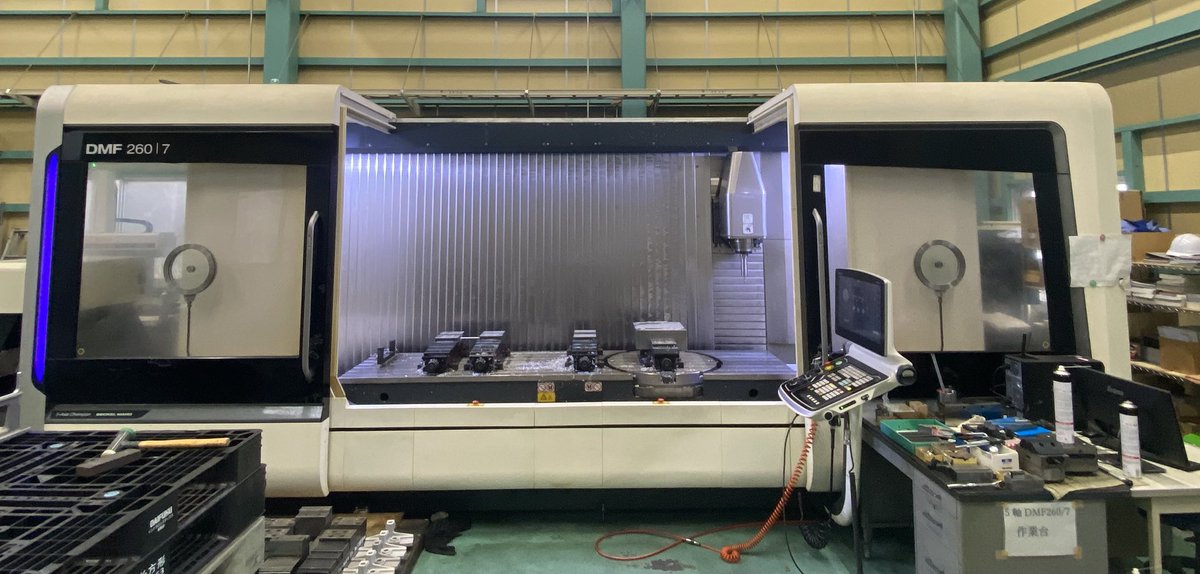 ChannelManhle's tweet photo. Luôn hỗ trợ support công ty khởi nghiệp CNC #cnc #5axis #dmg #mazak #okuma #okk #Toshiba https://t.co/52FIXMaoW2