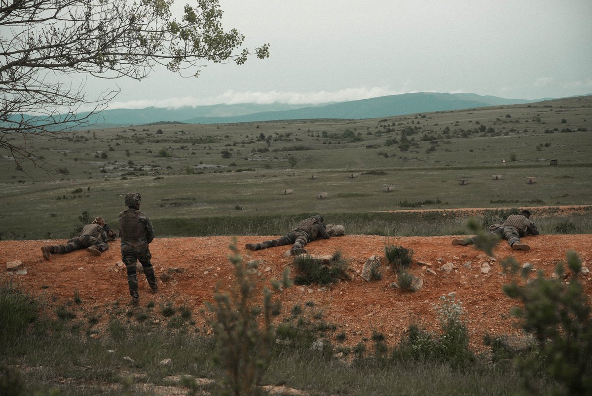 3e régiment d’infanterie de marine (@3erimavannes) on Twitter photo La CEA (Compagnie d’Éclairage et d’Appui) a effectué son évaluation annuelle.
📍 Direction le CEITO (Centre d’Entraînement et d’Instruction au Tir Opérationnel)
Objectif : tester la précision et la cohésion de la compagnie dans des conditions proches du combat.
<a href="/armeedeterre/">Armée de Terre</a> La CEA (Compagnie d’Éclairage et d’Appui) a effectué son évaluation annuelle.
📍 Direction le CEITO (Centre d’Entraînement et d’Instruction au Tir Opérationnel)
Objectif : tester la précision et la cohésion de la compagnie dans des conditions proches du combat.
<a href="/armeedeterre/">Armée de Terre</a>