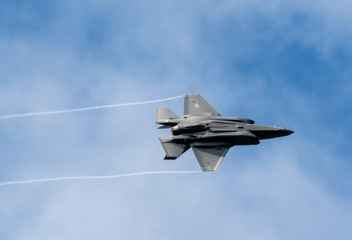 NATO_AIRCOM's tweet image. Allies 🇫🇮🇫🇷🇬🇧🇺🇸 exercise Agile Combat Employment (ACE) concepts during #AtlanticTrident25 in 🇫🇮
ACE is a force multiplier for NATO, designed to increase resiliency while generating combat power from home & geographically dispersed locations
Read more: ac.nato.int/archive/2025-2…