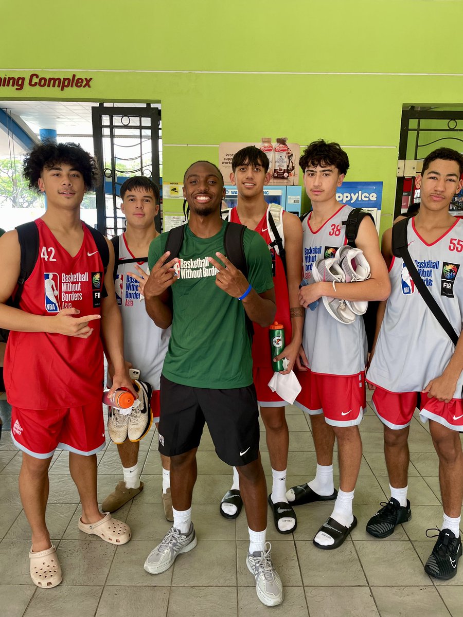 CooperLepou's tweet image. Grateful to be able to meet and learn from NBA Champion Derrick White and NBA All Star Tyrese Maxey about all their experiences and perspectives on the game here at the Asia Basketball Without Noarders camp in Singapore