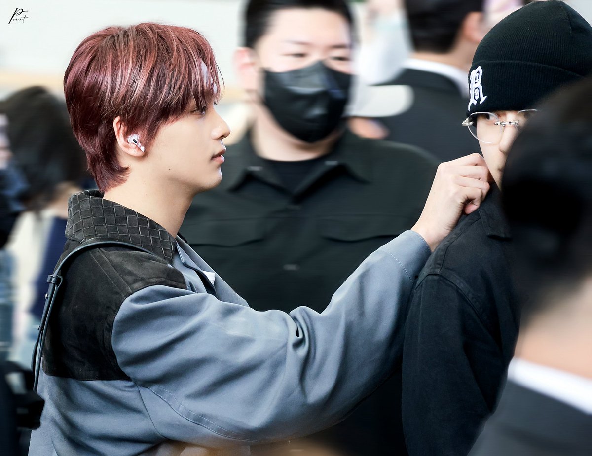 남자손이랑 말랑볼 만나는 장면 좀 심하게 감동됨
트위터에 이렇개 야짤올라와도되나