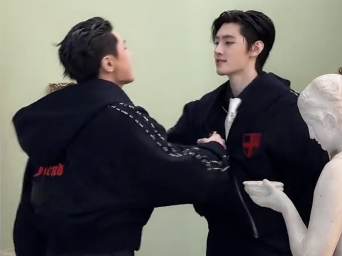 ໊ (@neoviani) on Twitter photo 