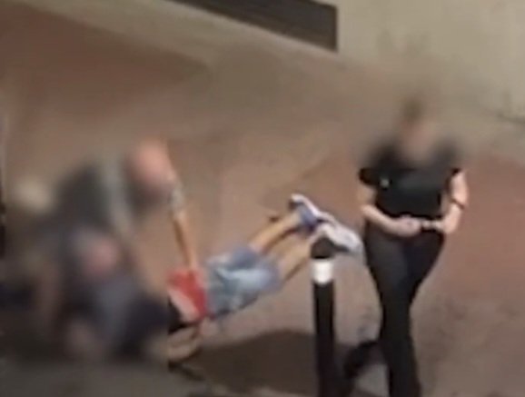 Celtibericus's tweet photo. @elmundoes Recordad, no odiamos lo suficiente a los panfleteros.

Un magrebí te atraca a punta de navaja y tienes que dejarte apuñalar para que Lo Mundo no llore la muerte de un parasito delincuente. https://t.co/w0Q5fyU2kN
