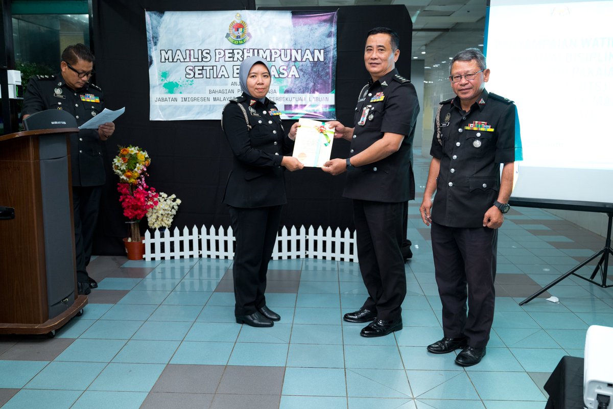 Imigresen Labuan tweet media