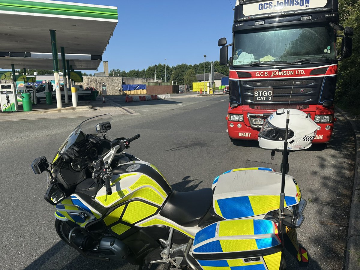 Cumbria Roads Police & Firearms Support Unit. (@cumbriaroadspol) on Twitter photo Abnormal load movement this morning from #M6 Burton at 0900hrs to Barrow-in-Furness along #A590. Queued traffic will be let past where possible but delays are to be expected <a href="/CumbriaRdWatch/">Cumbria Road Watch</a> Abnormal load movement this morning from #M6 Burton at 0900hrs to Barrow-in-Furness along #A590. Queued traffic will be let past where possible but delays are to be expected <a href="/CumbriaRdWatch/">Cumbria Road Watch</a>