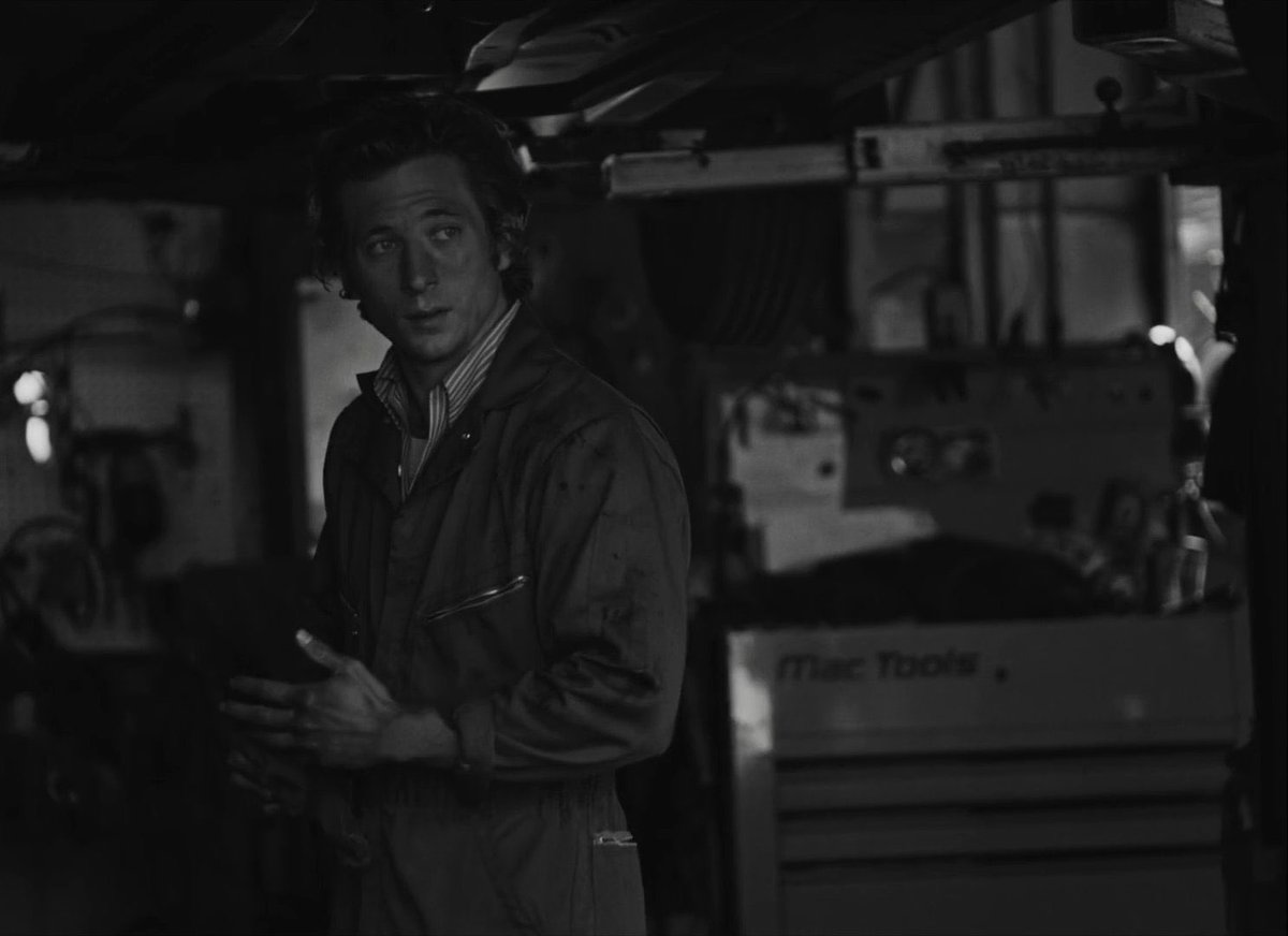 夢に出てくるし昨日フォーチュンクッキー見ちゃったし、どこかに野良ジェレミーアレンホワイト居ないか期待してるやばめアカウントはこちらです。しかも今日は予習でブルーススプリングスティーン聞いてます(気が早い)