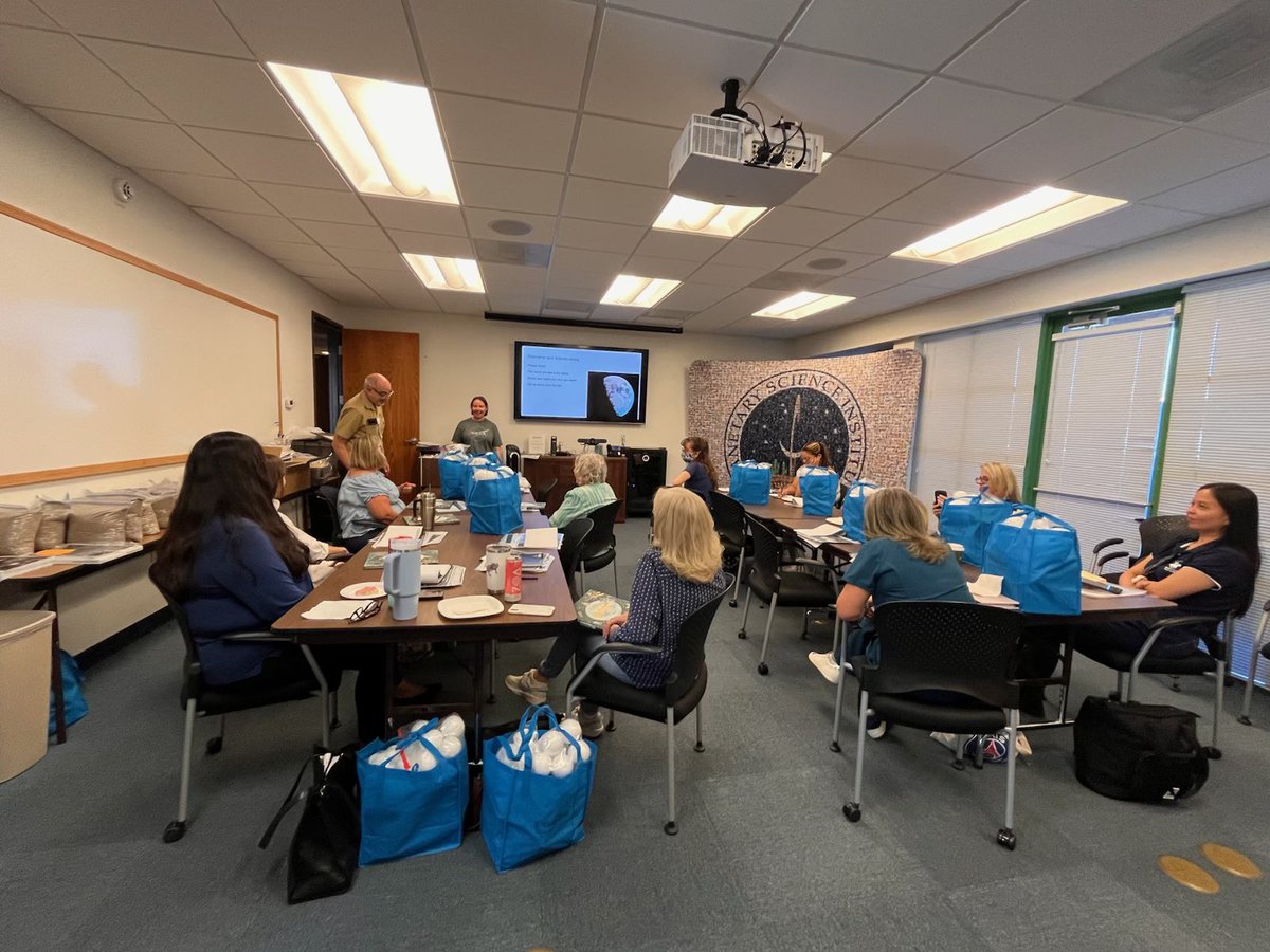 Educators are learning about scale using the Earth and moon. 🌕 

Great hands on activities at the Planetary Science Institute. Thanks to <a href="/TEPenergy/">TEP</a> for sponsoring #STEMAZing Summer Institute Moon Strand. <a href="/thesuperteacher/">Dustin J. Williams 📚</a> <a href="/planetarysci/">Planetary Science Institute (PSI)</a>