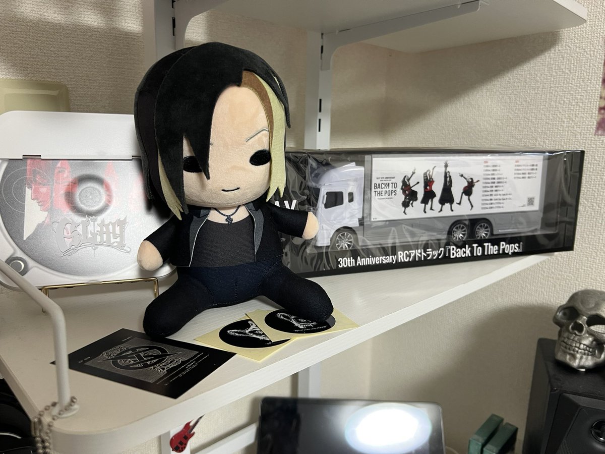 【新品】 GLAY エンタメくじ ピンズセット タオル パスポートケース GLAYエンタメくじ30周年タオル、ピンズセット、パスポートケース