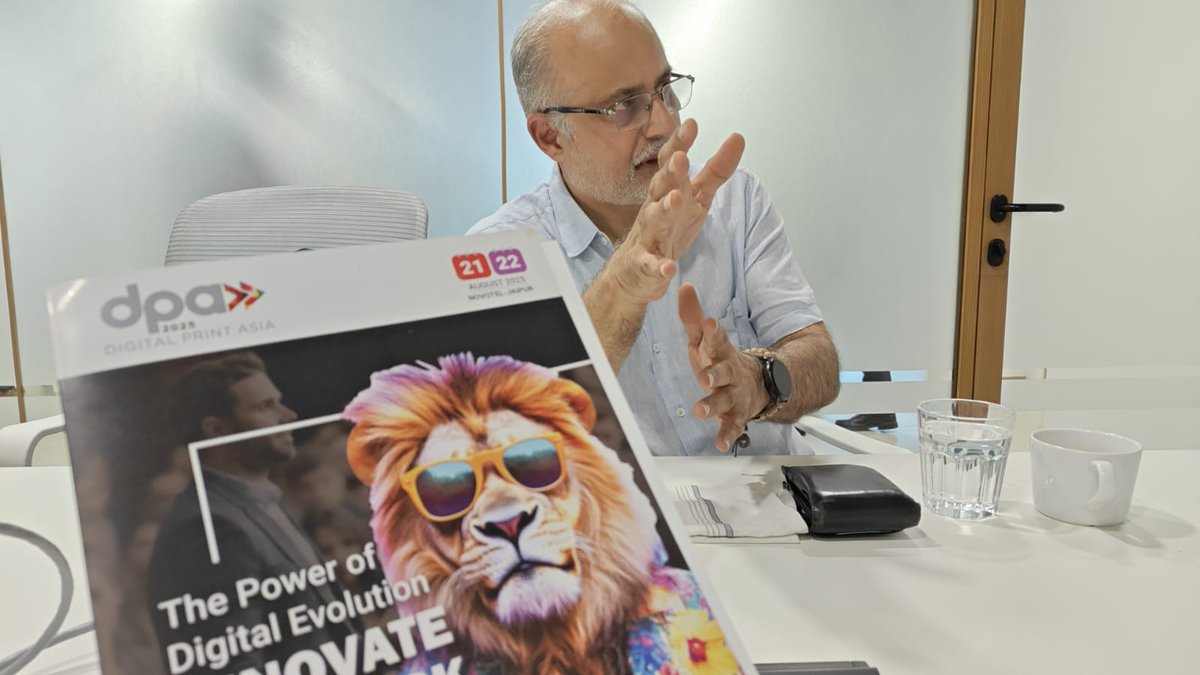 printweekindia's tweet image. Tushar Dhote visits the @printweekindia office to share a preview of the roundtable conference in #SriLanka in July and the #digitalprint #conference in #Jaipur in August.