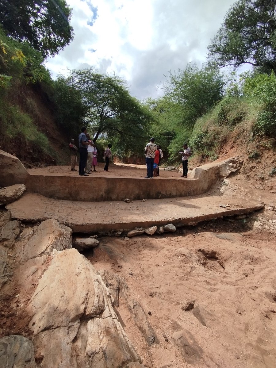 Over the past few days, we've walked riverbanks, visited dams, and met county teams across Kitui, Machakos, Nyeri &amp; Kirinyaga—assessing #FLLoCA-supported water projects.

Some are already transforming lives. Others need a boost. Either way, we’re in it together. 
<a href="/climate_ke/">Financing Locally-Led Climate Action Program</a>