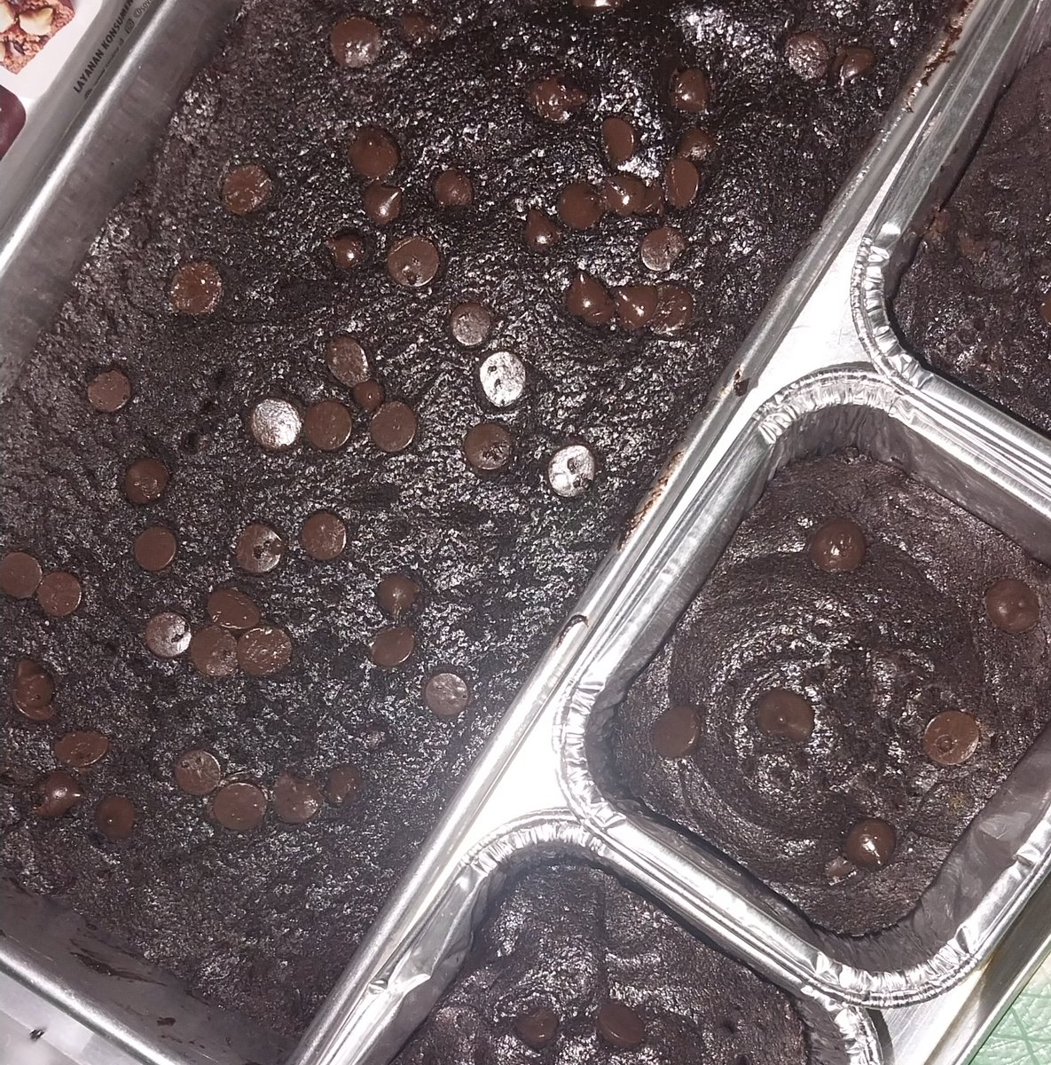 SELLLOVEE's tweet photo. @rrizkikiki ayo kak sini beli brownie dan bolu ketan viral di akuu https://t.co/ldrZh2lREH