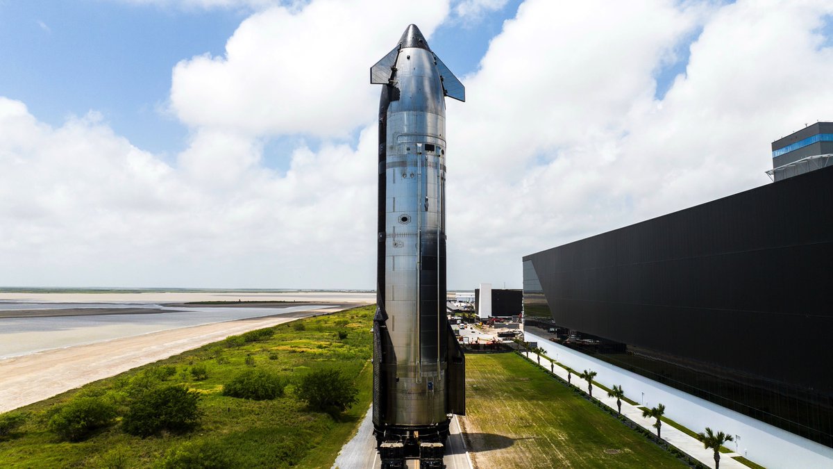 SpaceNews tweet media
