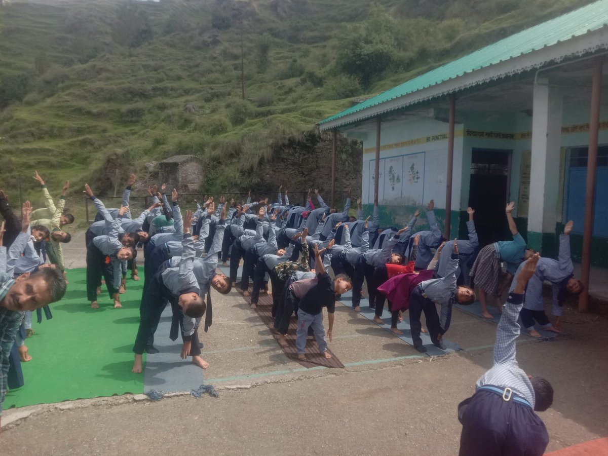 ayurvedhp09's tweet photo. #IDY2025 #AYUSH https://t.co/acQHmvbbx7