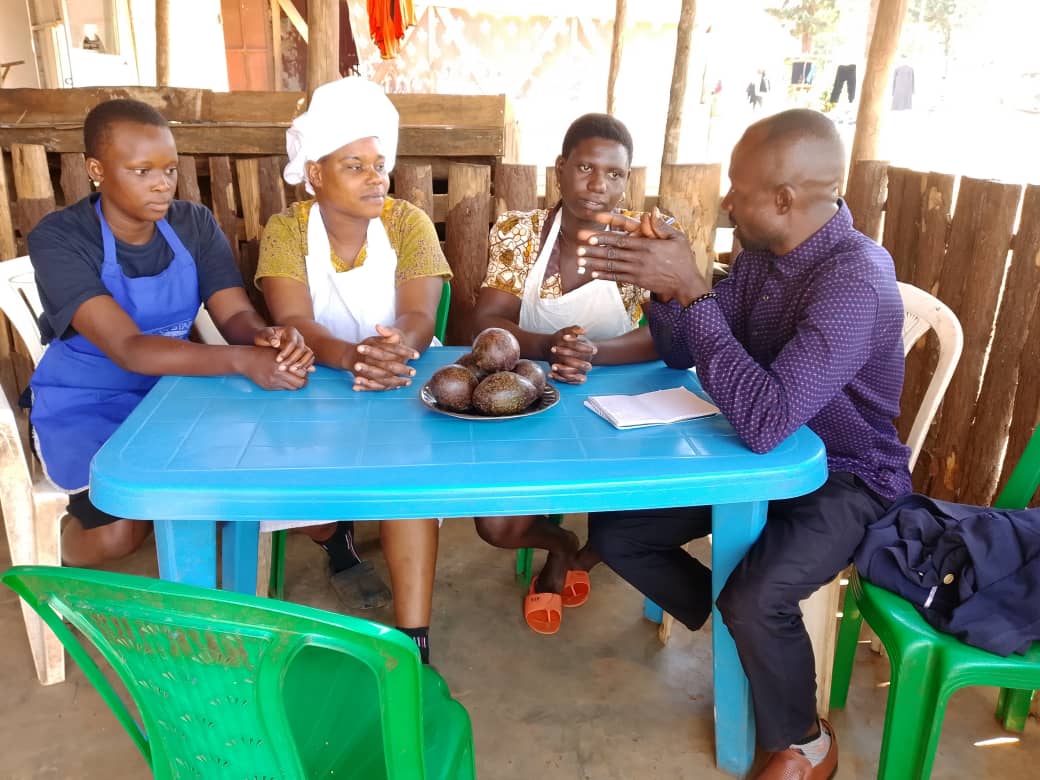 We have provided education to Street Vendors in Kyamuhumura Street, Kitendaguro Ward  #Bukoba 
Focused on 👉
✅ Food hygiene &amp; clean cooking practices
✅ Balanced diet from all food groups
Because Safe food = Healthy lives. 
#LisheBora #CleanCooking #FoodSafety #HealthForAll