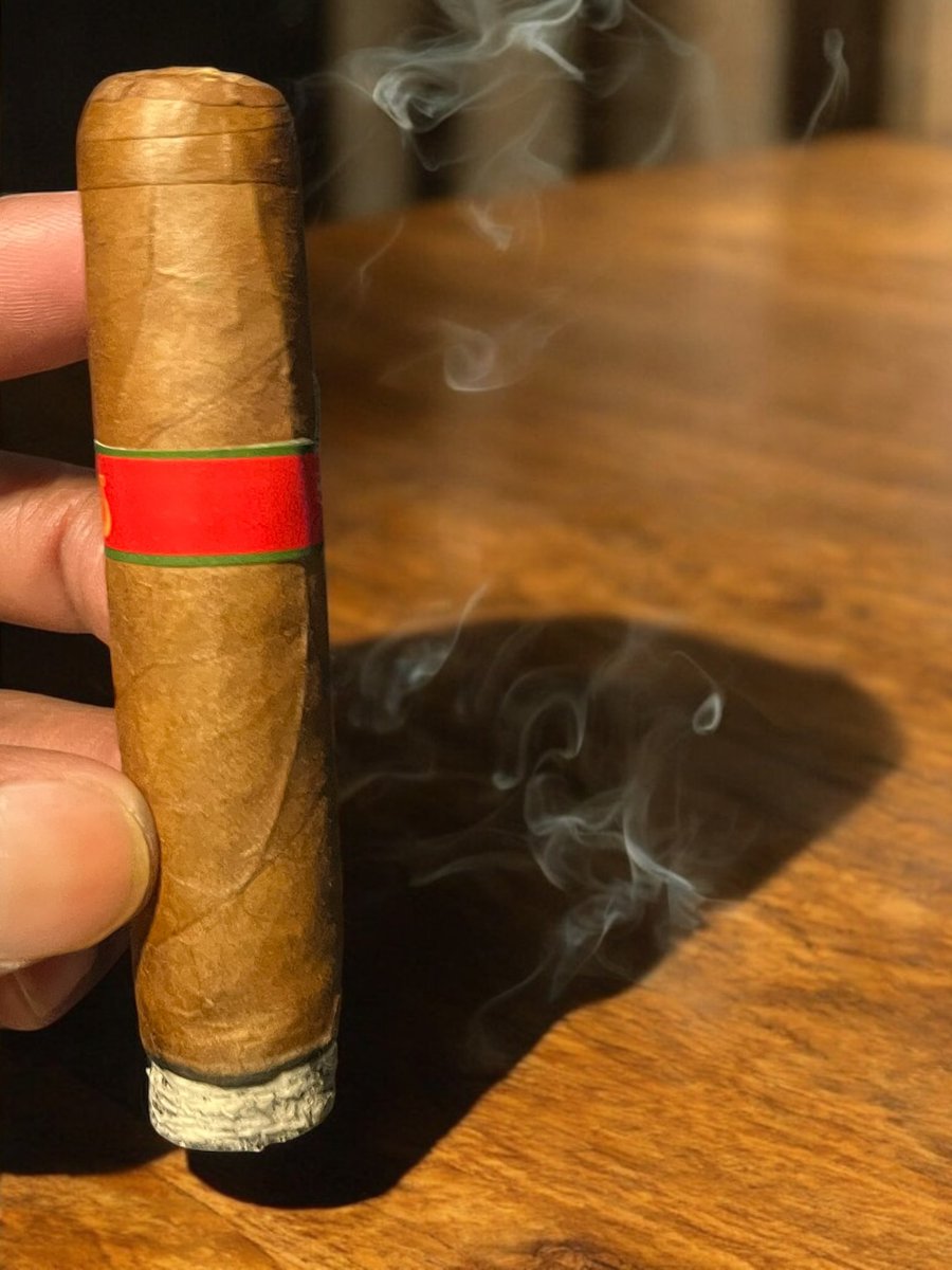 Gravee Eye (@eyegravee) on Twitter photo Good morning to all! Kicking off the day with a delicious <a href="/supercigardave/">Super Dave</a> cigar and a fresh cup of coffee. #CigarLifeStyle Good morning to all! Kicking off the day with a delicious <a href="/supercigardave/">Super Dave</a> cigar and a fresh cup of coffee. #CigarLifeStyle