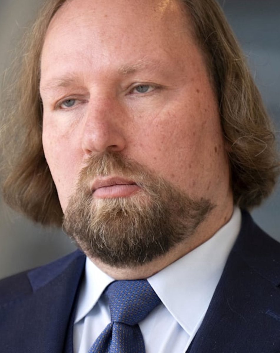 MedienfuzziShow's tweet photo. Jetzt mal ehrlich: Darf Spitzenpolitik so sexy sein? https://t.co/YyTziThm5S