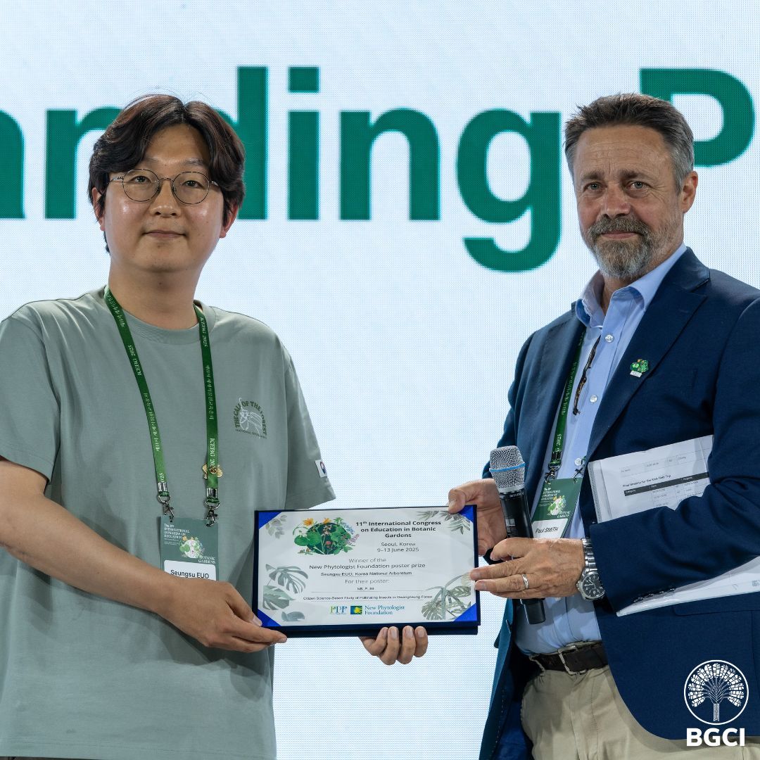 bgci's tweet image. Congratulations🎉  to the 2 poster winners of the 11th ICEBG congress, kindly sponsored by New Phytologist Foundation! First prize went to Seungsu Euo of Korea National Arboretum and runner-up is Lucie Brzkova of Prague Botanical Garden. 

#11ICEBG #BotanicGardenEducation