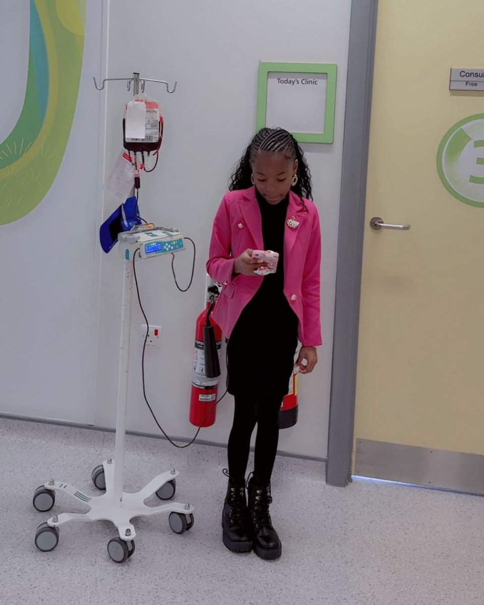 Bham Children's Hosp 💙 (@bham_childrens) on Twitter photo Today is #WorldSickleCellDay, and, at the same time, the NHS is urgently appealing for blood donors.
Tayshelice has sickle cell disease and needs blood transfusions every 4 weeks to live healthily.
Sign up to be a donor: orlo.uk/5NIB2
<a href="/GiveBloodNHS/">Give Blood NHS 🩸🩹</a> Today is #WorldSickleCellDay, and, at the same time, the NHS is urgently appealing for blood donors.
Tayshelice has sickle cell disease and needs blood transfusions every 4 weeks to live healthily.
Sign up to be a donor: orlo.uk/5NIB2
<a href="/GiveBloodNHS/">Give Blood NHS 🩸🩹</a>