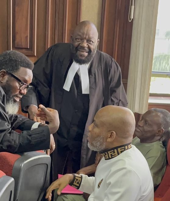 AloyEjimakor's tweet photo. Today’s hearing in the matter of Federal Republic of Nigeria versus Onyendu MAZI NNAMDI KANU has commenced on schedule. https://t.co/xi6kxfBT95