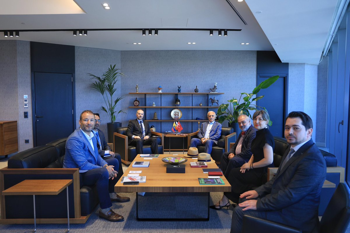 Nail Olpak (@nailolpak) on Twitter photo We hosted Ambassador of Republic of Ecuador <a href="/pedrovinti/">Pedro J. Vintimilla Vega</a> at <a href="/deikint/">DEİK INTERNATIONAL</a>.
I would like to thank Mr. Ambassador for his kind visit during which we discussed our bilateral economic relations and #BusinessDiplomacy activities. We hosted Ambassador of Republic of Ecuador <a href="/pedrovinti/">Pedro J. Vintimilla Vega</a> at <a href="/deikint/">DEİK INTERNATIONAL</a>.
I would like to thank Mr. Ambassador for his kind visit during which we discussed our bilateral economic relations and #BusinessDiplomacy activities.
