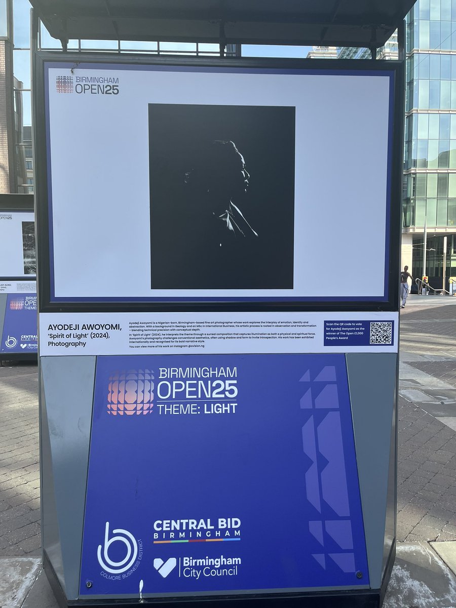 tunby_'s tweet image. proudly, with a grin - I stood and admired your work, greatly this morning. well done, keep up the good work. 

proudly 🇳🇬, Nigerian excellence 👏