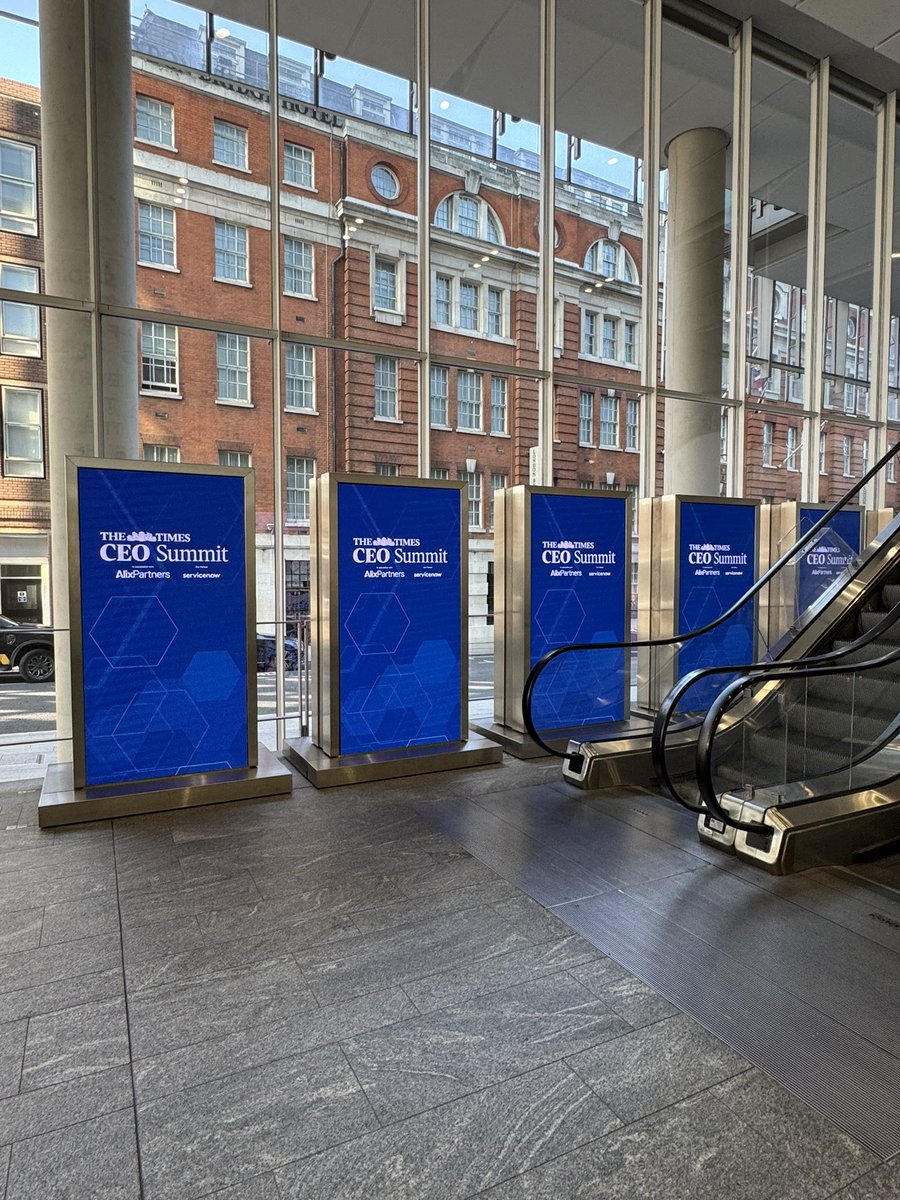suzyquiquero's tweet photo. It's The Times CEO Summit at The News Building today. I shall be attending part of this a bit later on this morning. 👀
#TimesCEOSummit https://t.co/T5s1f9sq7Z