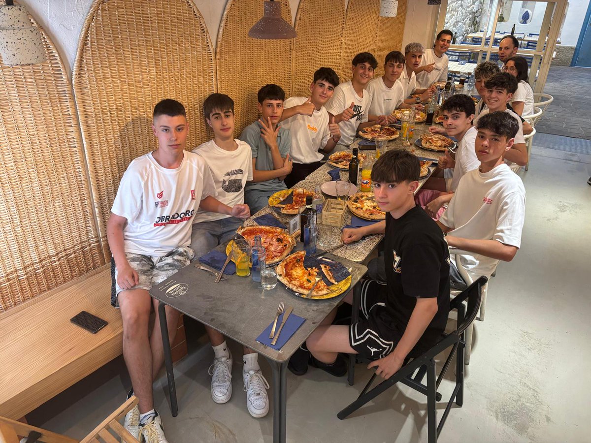 MONBUS OBRADOIRO tweet media