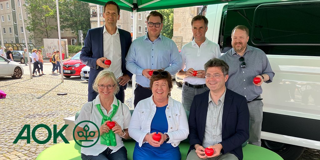 Gestern fand in <a href="/Dessau_Rosslau/">Stadt Dessau-Roßlau</a> der Aktionstag unter dem Motto „herzenssache- Mach Deinem Herzen Beine“ gemeinsam mit Ministerin Grimm-Benne und vielen mehr statt. Die #AOKSachsenAnhalt unterstützt landesweit die 6. #Herzwoche.💚