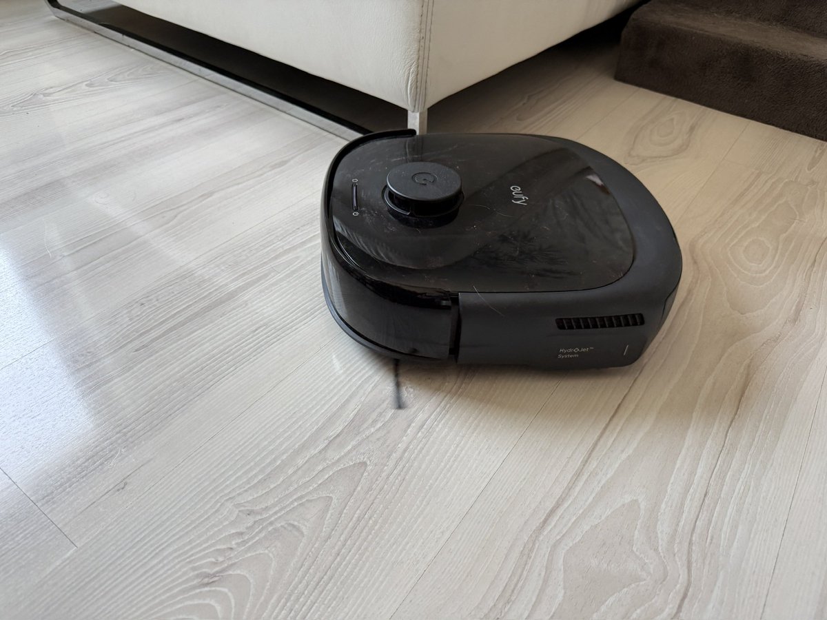 MikyAncona's tweet photo. eufy Omni E25 Robot Vacuum Cleaner
https://t.co/919HebbKqY
#eufy #eufye25 #robot #robotvacuumcleaner #mikyancona #tech #technology #hydrojet #vacuumcleaner @EufyOfficial https://t.co/Z8AH1uKiOV