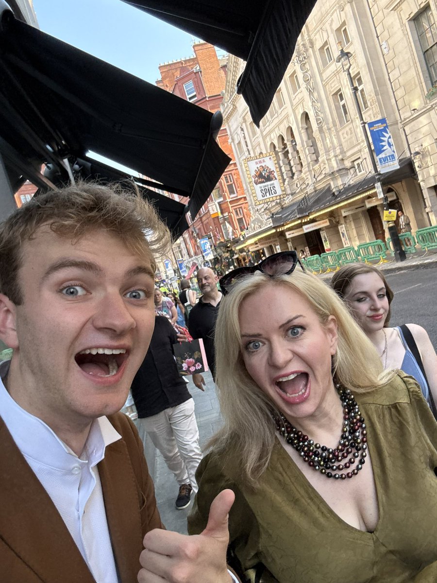 Sarah Simons tweet media