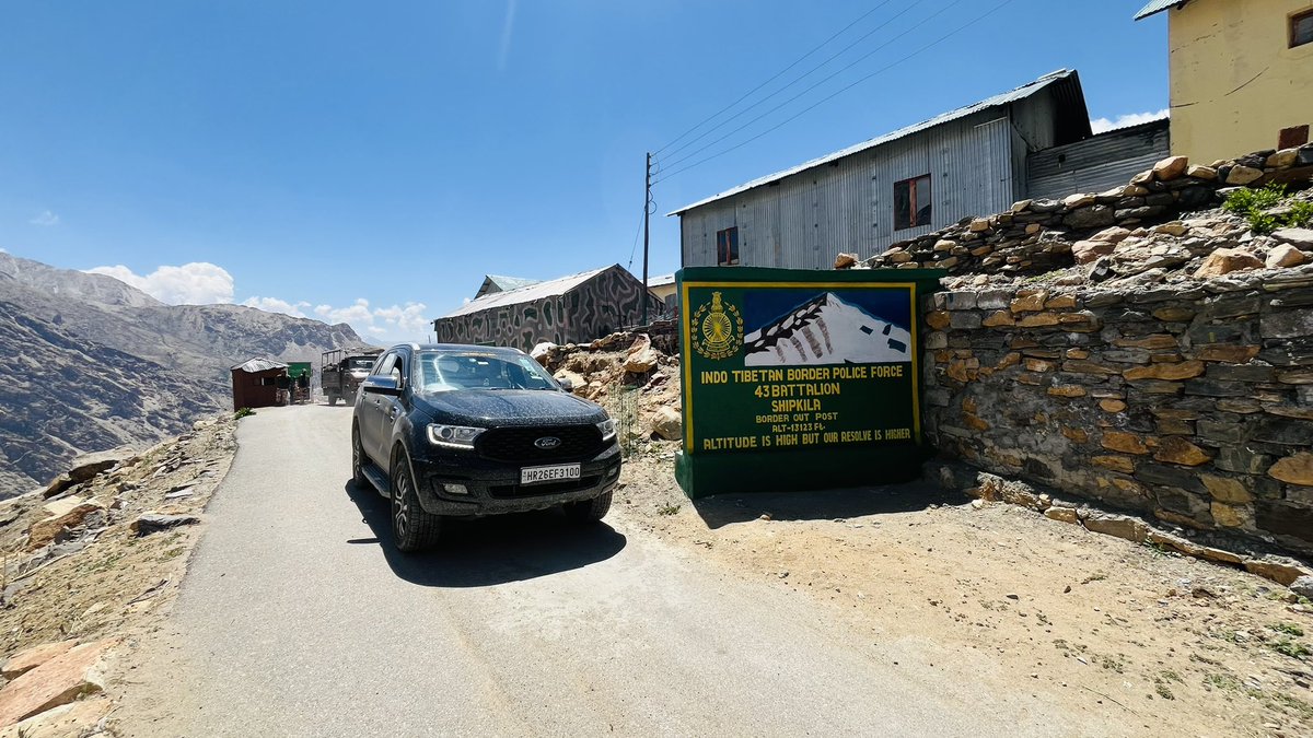 BharatFalswal's tweet image. Shipki La: I m India’s 1st RoadTripper to Click here 🇮🇳 #FordMoments #FordIndia #Shipki #ShipkiLa #FordEndeavour #imaroadtripper #motorheadbharat #Spiti #spitivalley #HimachalPradesh #travelindiabyroad #lovetravellovedrive 

@FordIndia @exploretheindia @GoHimachal_ @KinnaurSpiti