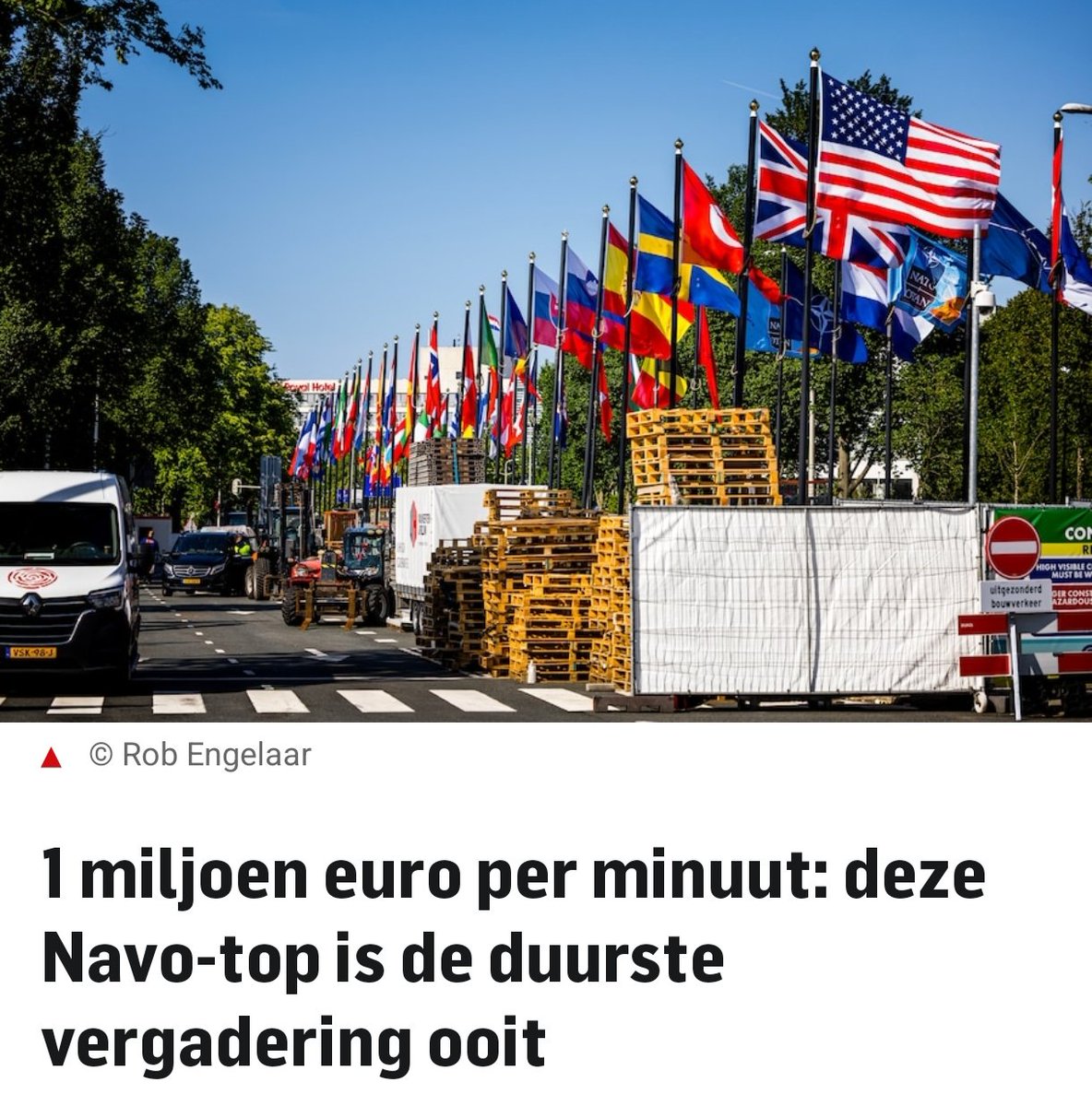 Volledige programma van Navo-top #DenHaag bekend: duurste topconferentie ooit is! Gerekend naar de minuten dat de leiders daadwerkelijk vergaderen zijn de beraamde kosten van 183,4 miljoen euro, omgerekend iets meer dan ‘1 miljoen euro per minuut.

ad.nl/binnenland/1-m…
#navo