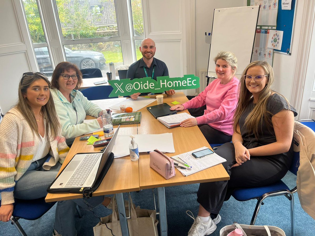 Reflecting back on my first year as a PLL with Oide, I am incredibly grateful for the opportunity to collaborate with Home Economics teachers around the country and share my Master's and present PhD research. 

Time to recharge before the next academic year begins in August!