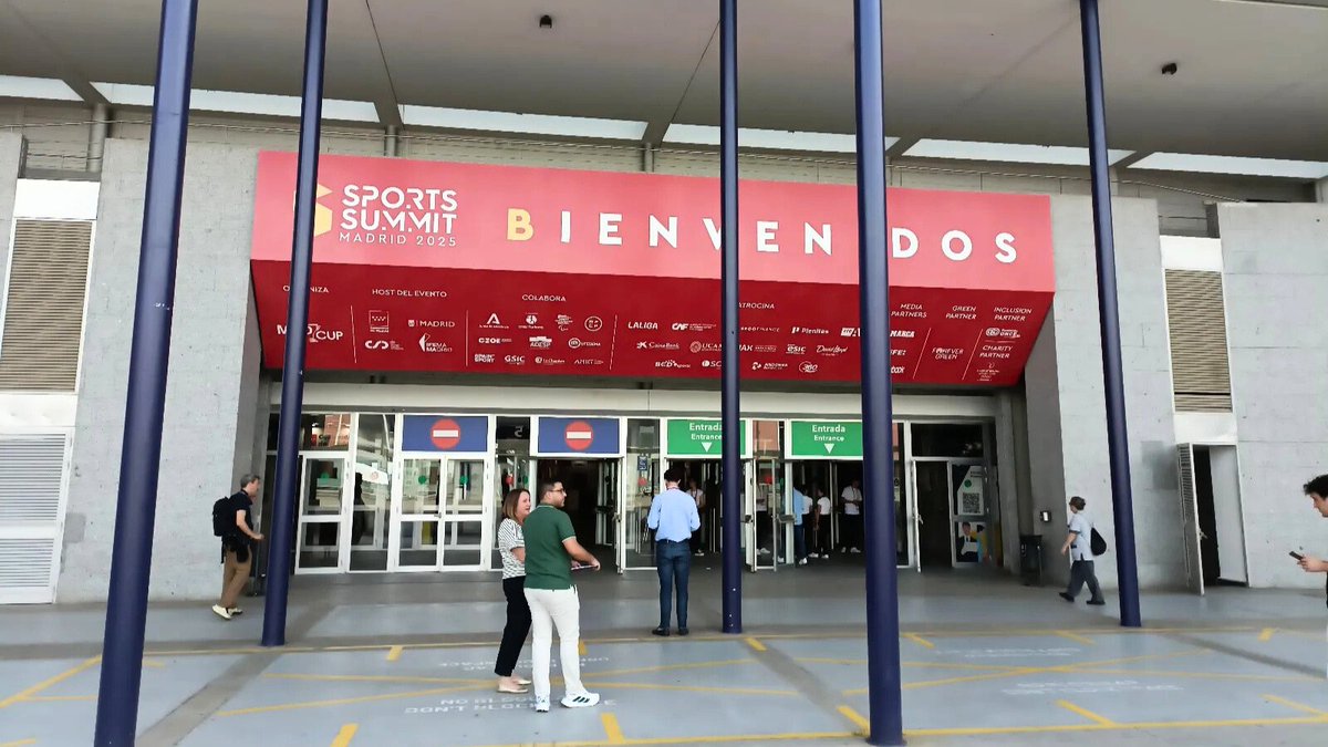 The FBA - The Football Business Academy (@thefba) on Twitter photo Thrilled to be at <a href="/SportsSummitMad/">Sports Summit Madrid</a>! Let’s connect and talk football business! ⚽🚀
#TheFBA #FootballBusiness #SportsSummitMadrid2025 Thrilled to be at <a href="/SportsSummitMad/">Sports Summit Madrid</a>! Let’s connect and talk football business! ⚽🚀
#TheFBA #FootballBusiness #SportsSummitMadrid2025