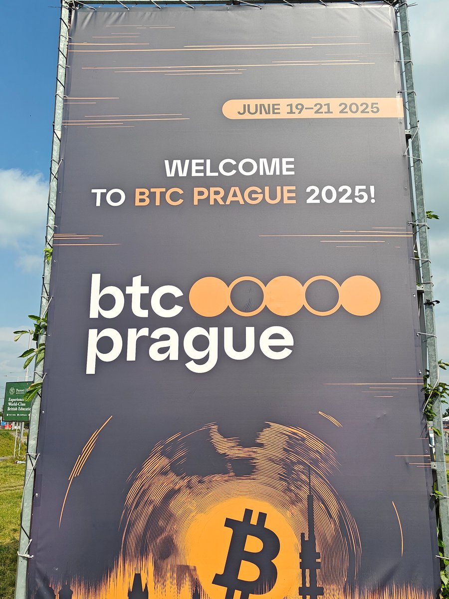 Bittylicious_'s tweet image. We're at @BTCPrague 2025 for the best #bitcoin conference in the world. Look out, as always, for the people with black caps with the red "B" logo.