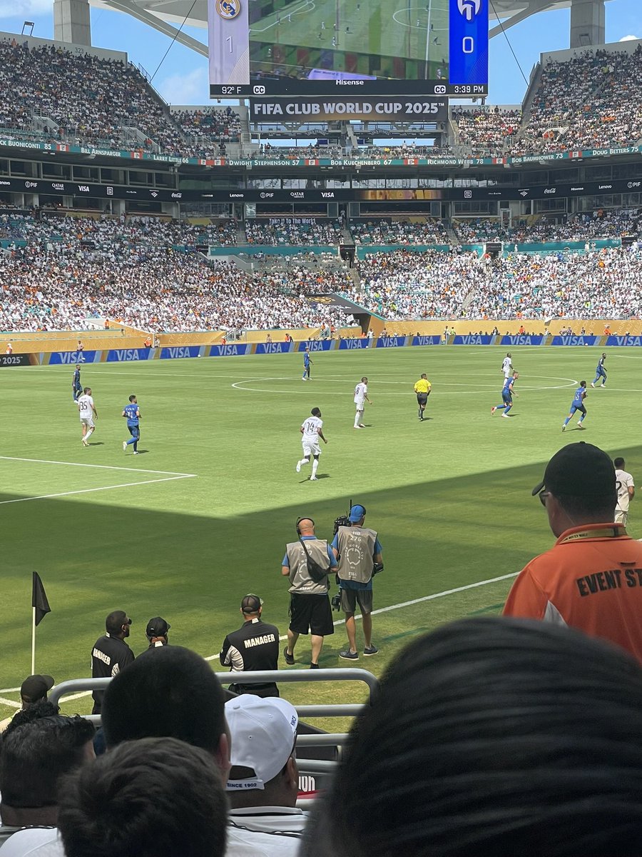 Dari_Rache's tweet photo. #HalaMadridYNadaMas #RealMadrid #AlHilal_RealMadrid #Miami #FIFAClubWorldCup2025 https://t.co/KAENEeH0wv