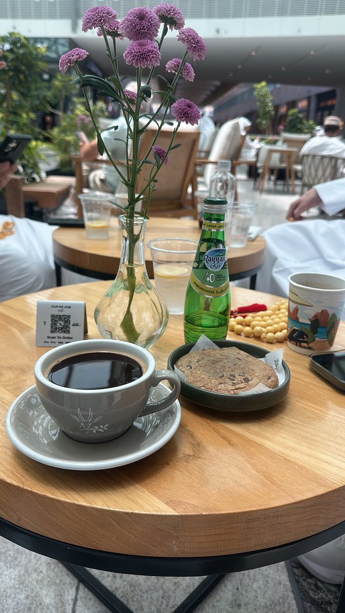 فيه ناس الرد المناسب لهم ، 
إنك ما ترد عليهم أساساً !